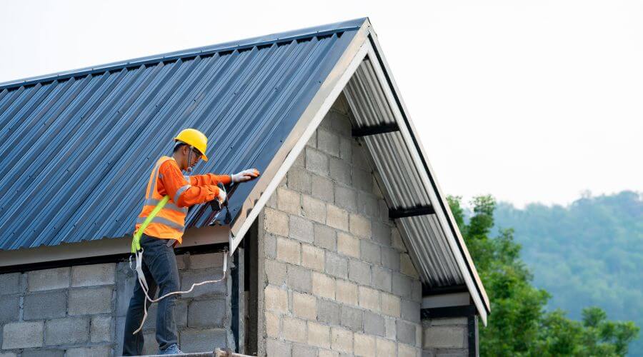 Professional Flat Roofing Installation in Moundville, MO